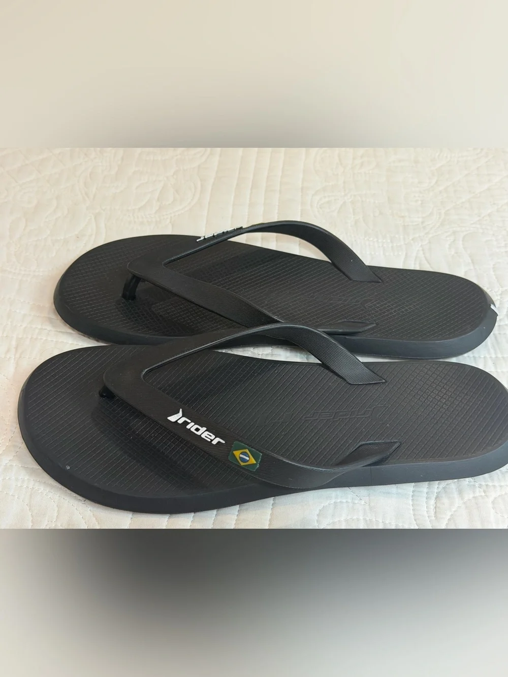 Rider R1 AD By Grendene Black Flip Flop Sandals Brazil 40 US/9 EU/42 Unisex